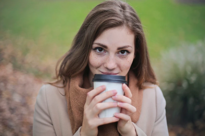 7 Proven Texting Strategies to Captivate Any Girl Image 1